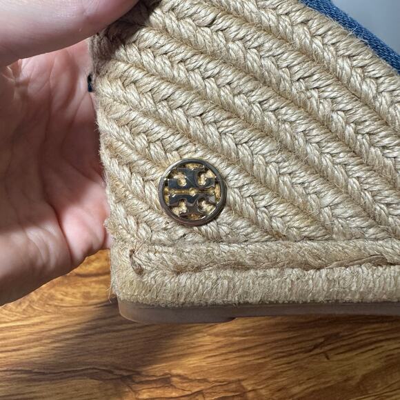 Tory Burch Women's 8 Shaw Blue Denim Royal Tan Espadrille Wedge Sandals N3874 - Picture 4 of 9